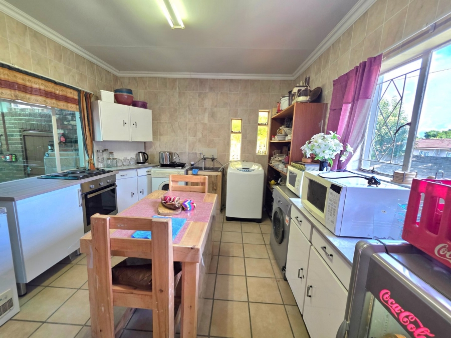 4 Bedroom Property for Sale in Morelig Free State